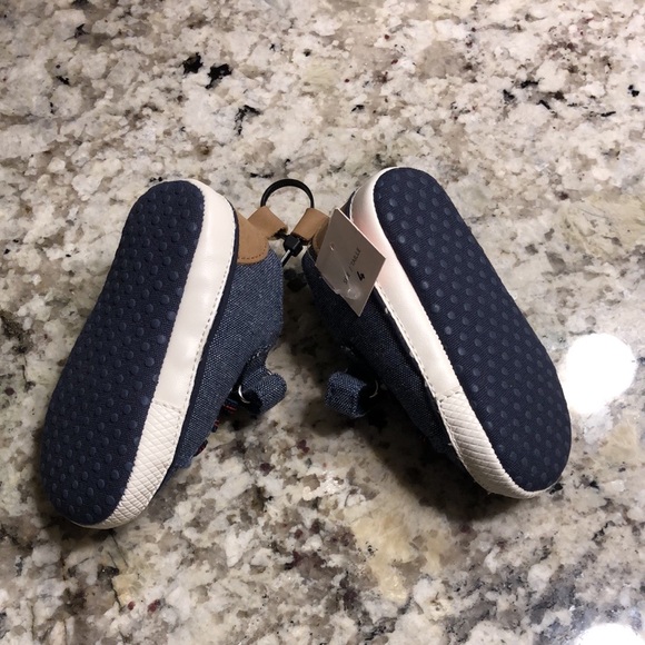 NWT - Baby Boys Casual Sneaker - Size 4 - Picture 3 of 3